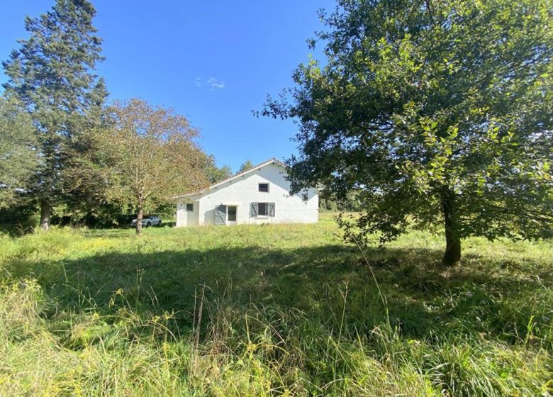 51782896  – Maison – 5 pièces à POMAREZ