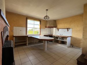 52377811  – Maison – 6 pièces à CARCEN PONSON