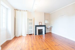 52453119  – Maison – 5 pièces à NASSIET