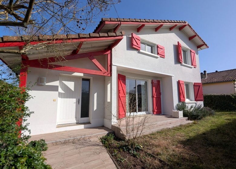 52909261  – Maison – 5 pièces à MONT DE MARSAN