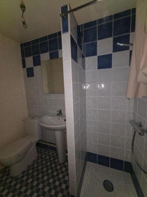 52012196  – Appartement – 8 pièces à VILLENEUVE DE MARSAN