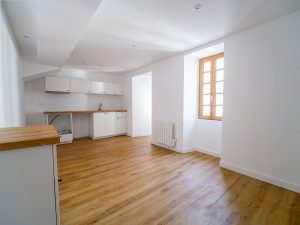 52721608  – Appartement – 2 pièces à AIRE SUR L ADOUR