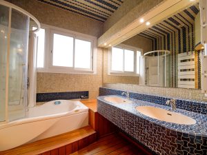 52473415  – Appartement – 5 pièces à AIRE SUR L ADOUR