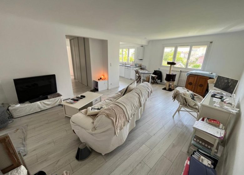 51915089  – Appartement – 3 pièces à DAX