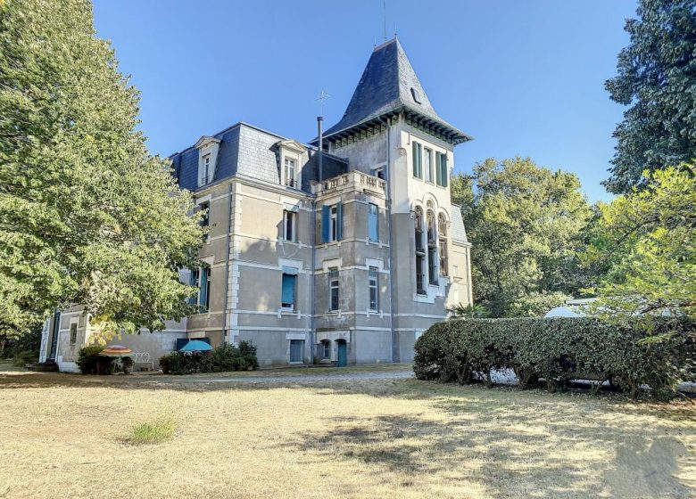 51796600  – Appartement – 4 pièces à NARROSSE