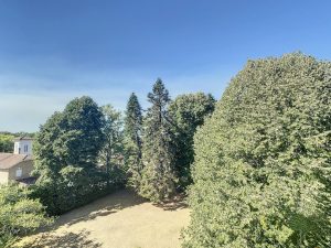 51796600  – Appartement – 4 pièces à NARROSSE