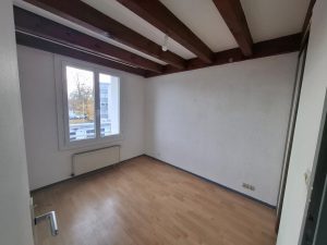 52775022  – Appartement – 3 pièces à MONT DE MARSAN