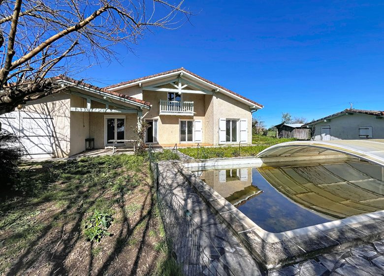 52559799  – Maison – 6 pièces à MONT DE MARSAN