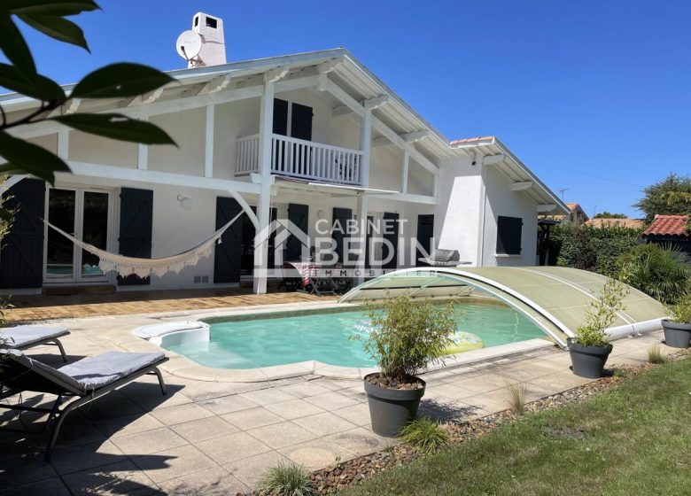 52529289  – Maison – 6 pièces à BISCARROSSE
