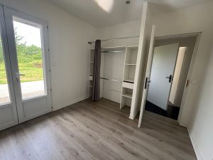 52596082  – Maison – 4 pièces à YGOS ST SATURNIN