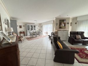 52961606  – Maison – 5 pièces à YGOS ST SATURNIN