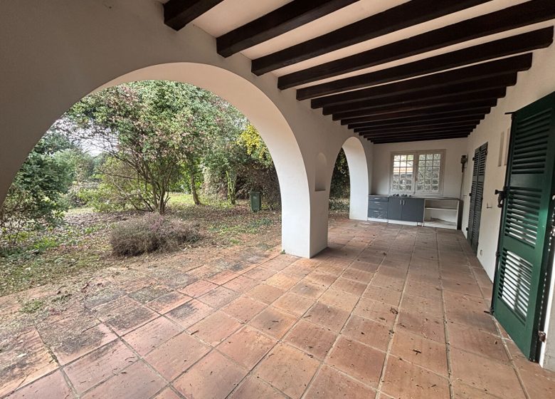 52849143  – Maison – 5 pièces à MONT DE MARSAN