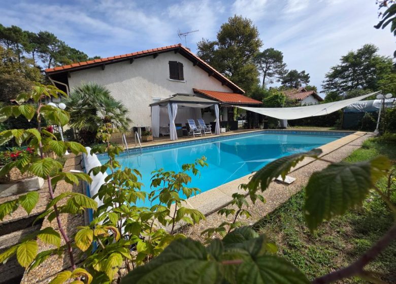 52677293  – Maison – 5 pièces à MONT DE MARSAN