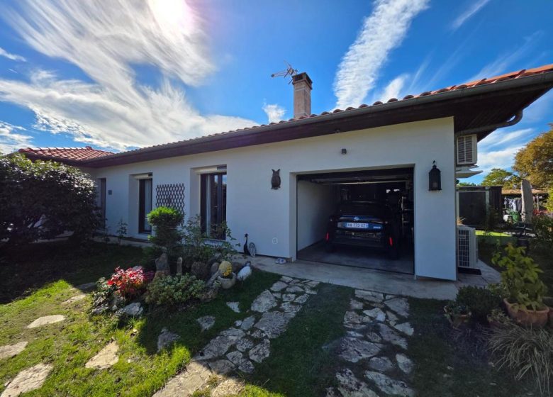 52910495  – Maison – 4 pièces à MONT DE MARSAN