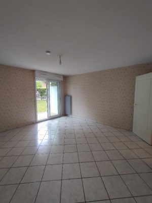 52027463  – Appartement – 1 pièces à MONT DE MARSAN