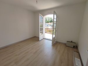 52667162  – Maison – 5 pièces à ST PIERRE DU MONT