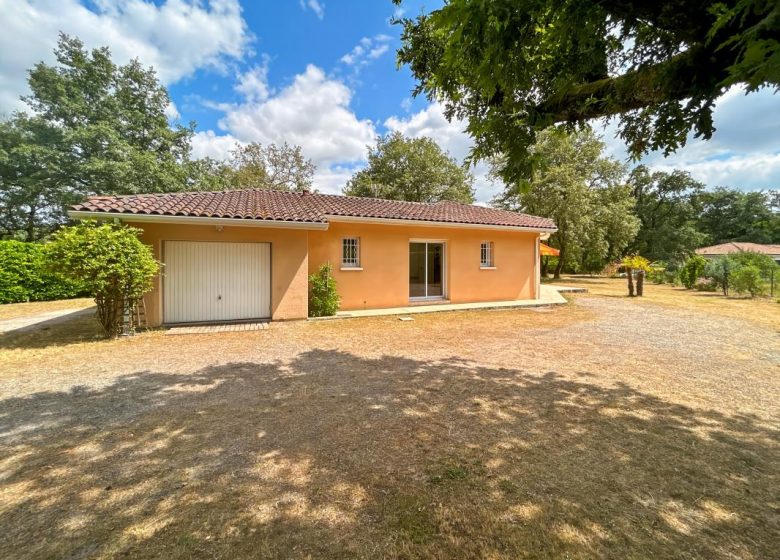 52594461  – Maison – 5 pièces à UCHACQ ET PARENTIS