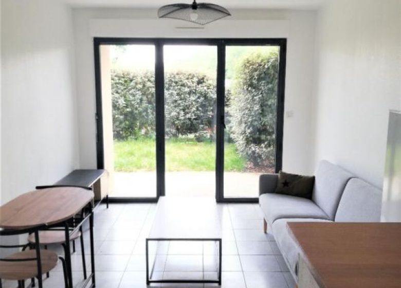 52749787  – Appartement – 2 pièces à AIRE SUR L ADOUR