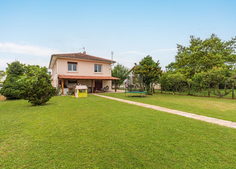 52747327  – Maison – 6 pièces à DAX