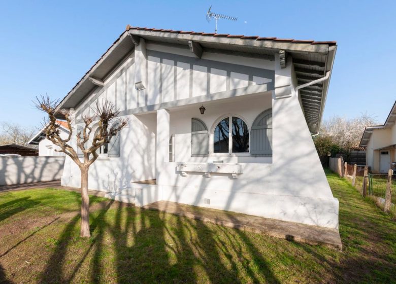 52922049  – Maison – 4 pièces à MONT DE MARSAN