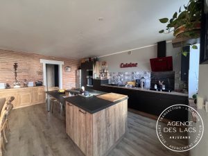 52959722  – Maison – 5 pièces à YGOS ST SATURNIN