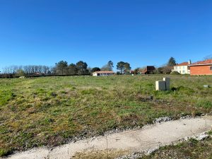 52960009  – Terrain à CARCARES STE CROIX