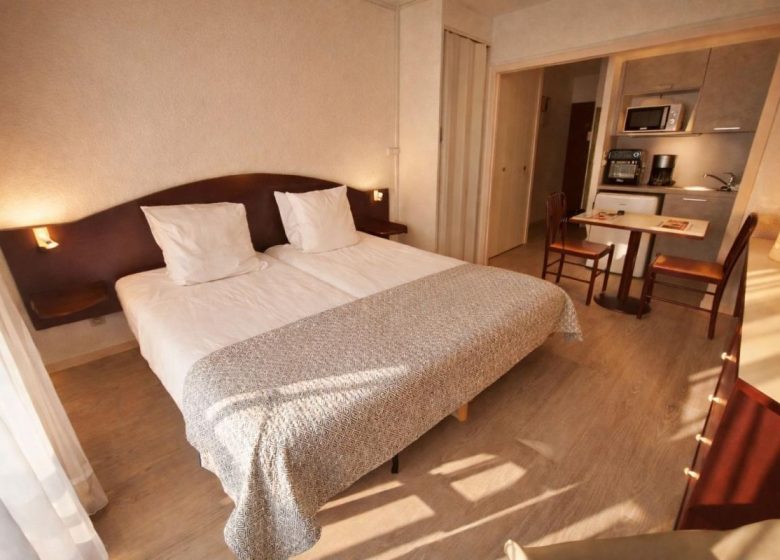 52944128  – Appartement – 1 pièces à DAX