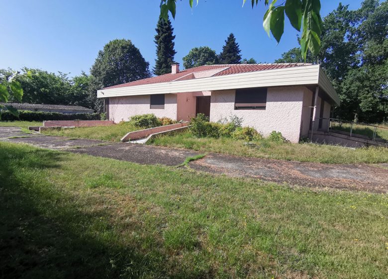 52792574  – Maison – 7 pièces à MONT DE MARSAN