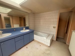 52792574  – Maison – 7 pièces à MONT DE MARSAN