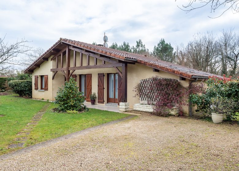 52869255  – Maison – 5 pièces à MONT DE MARSAN