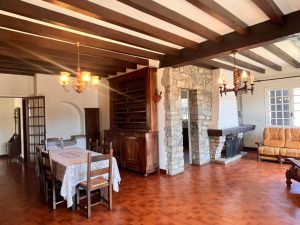 52615514  – Maison – 6 pièces à PEYREHORADE