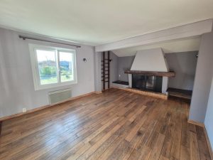 52325895  – Maison – 5 pièces à ONESSE LAHARIE