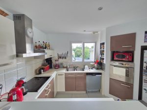 52541348  – Maison – 5 pièces à YGOS ST SATURNIN