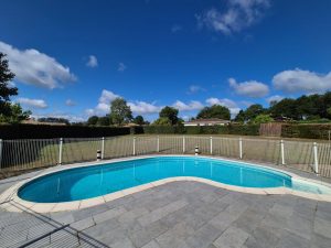 52541348  – Maison – 5 pièces à YGOS ST SATURNIN