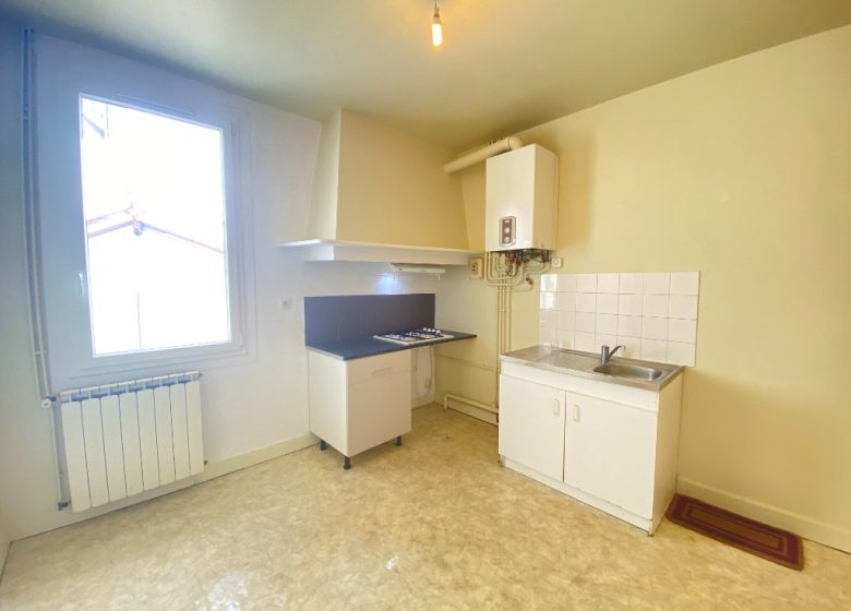 50034394  – Appartement – 2 pièces à MONT DE MARSAN