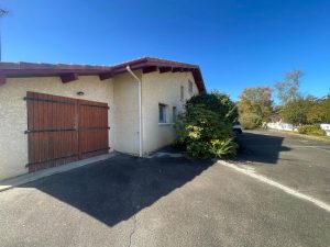 52724802  – Maison – 4 pièces à SAUGNAC ET CAMBRAN