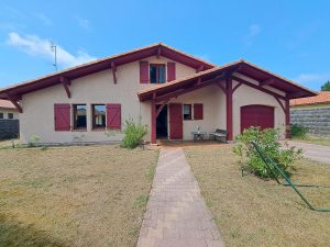 52650452  – Maison – 4 pièces à LEON