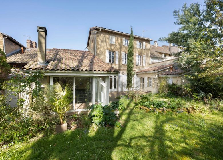 52079856  – Maison – 7 pièces à MONT DE MARSAN