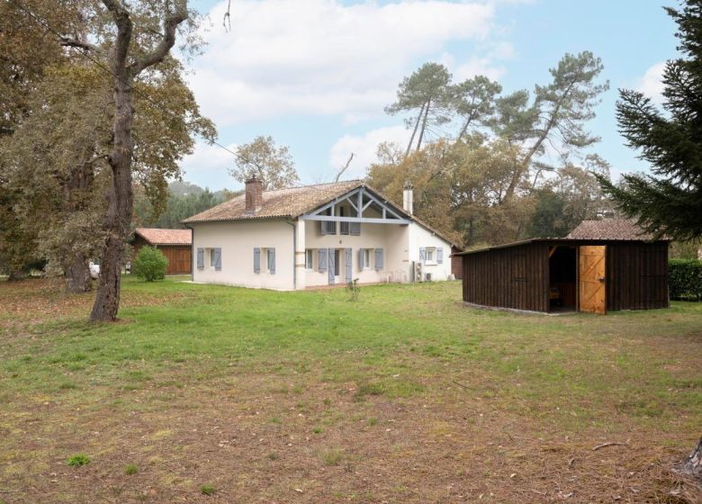 52730920  – Maison – 5 pièces à CAMPET ET LAMOLERE