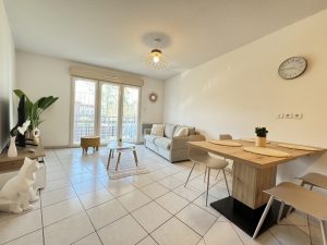 52885884  – Appartement – 3 pièces à LIT ET MIXE