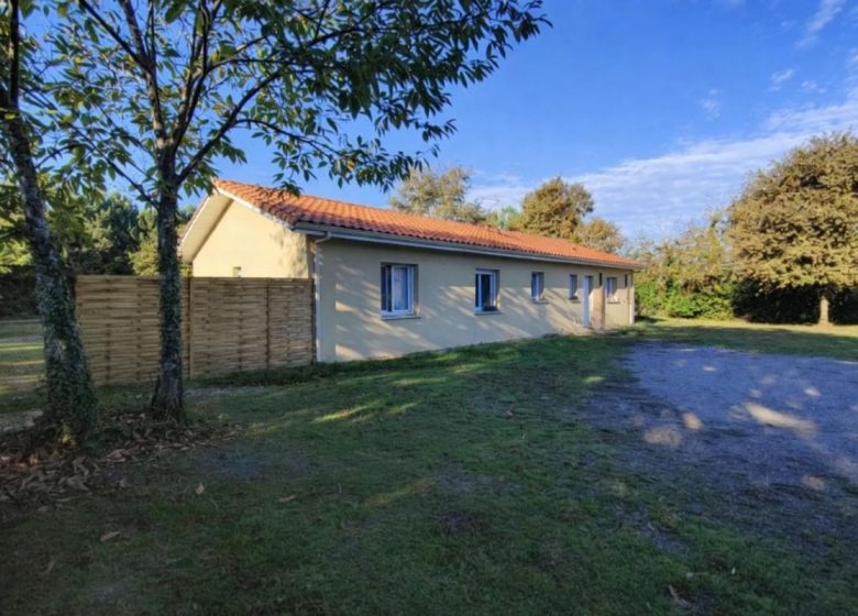 52963416  – Maison – 5 pièces à BEYLONGUE