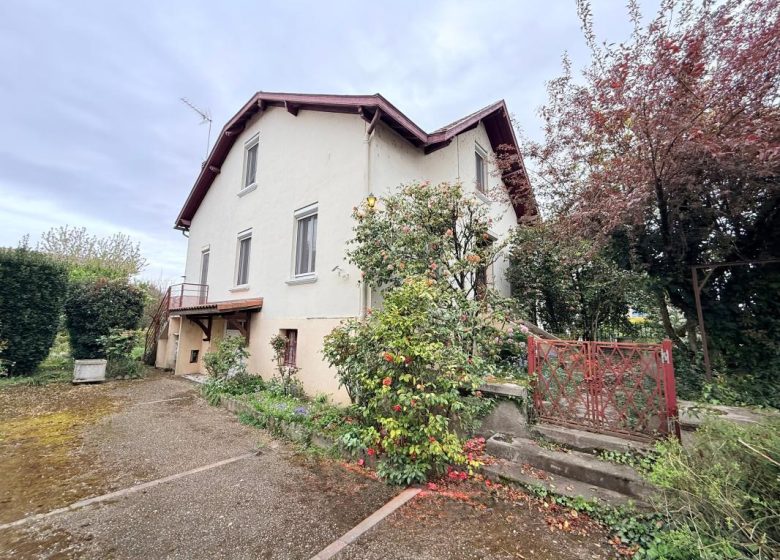 52964772  – Maison – 6 pièces à AIRE SUR L ADOUR