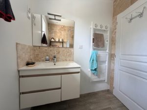 52969380  – Maison – 8 pièces à ST YAGUEN