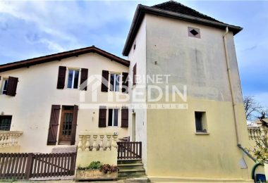 52932033  – Immeuble à NOUSSE