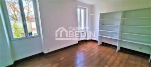 52932033  – Immeuble à NOUSSE