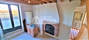 52932033  – Immeuble à NOUSSE