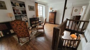 52492014  – Maison – 9 pièces à ST GEOURS DE MAREMNE