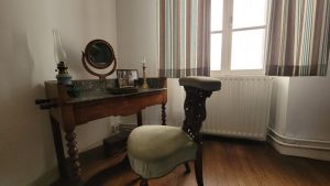 52492014  – Maison – 9 pièces à ST GEOURS DE MAREMNE