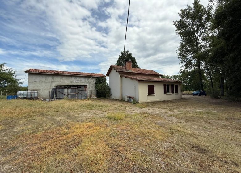 52658586  – Maison – 4 pièces à LACQUY