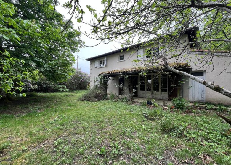 52975652  – Maison – 5 pièces à LOSSE